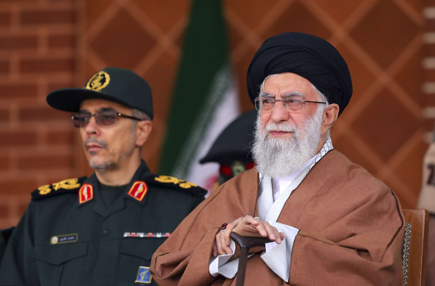 كل أدوات القمع متاحة عندما ينفد صبر خامنئي