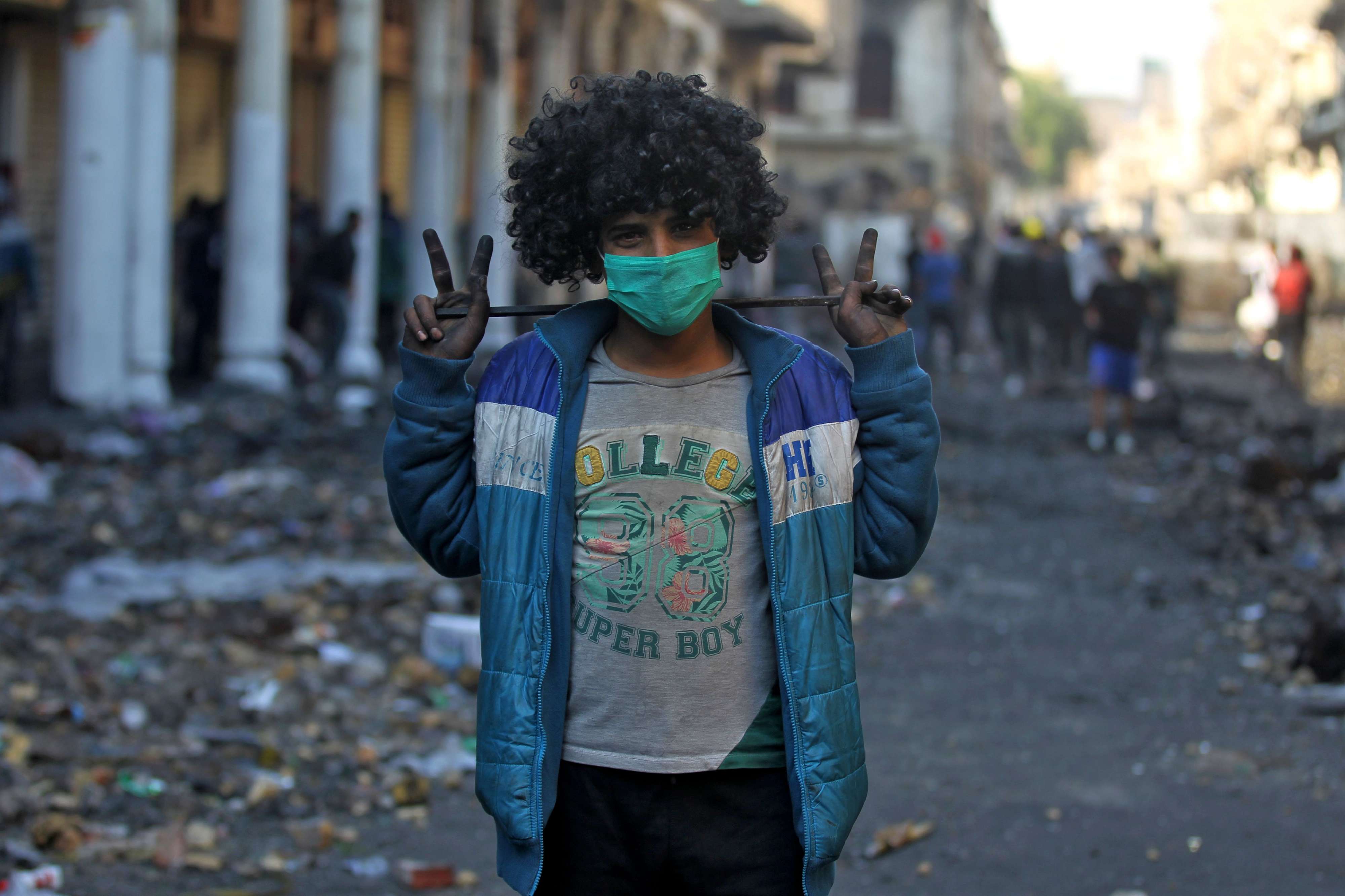 متظاهر عراقي 