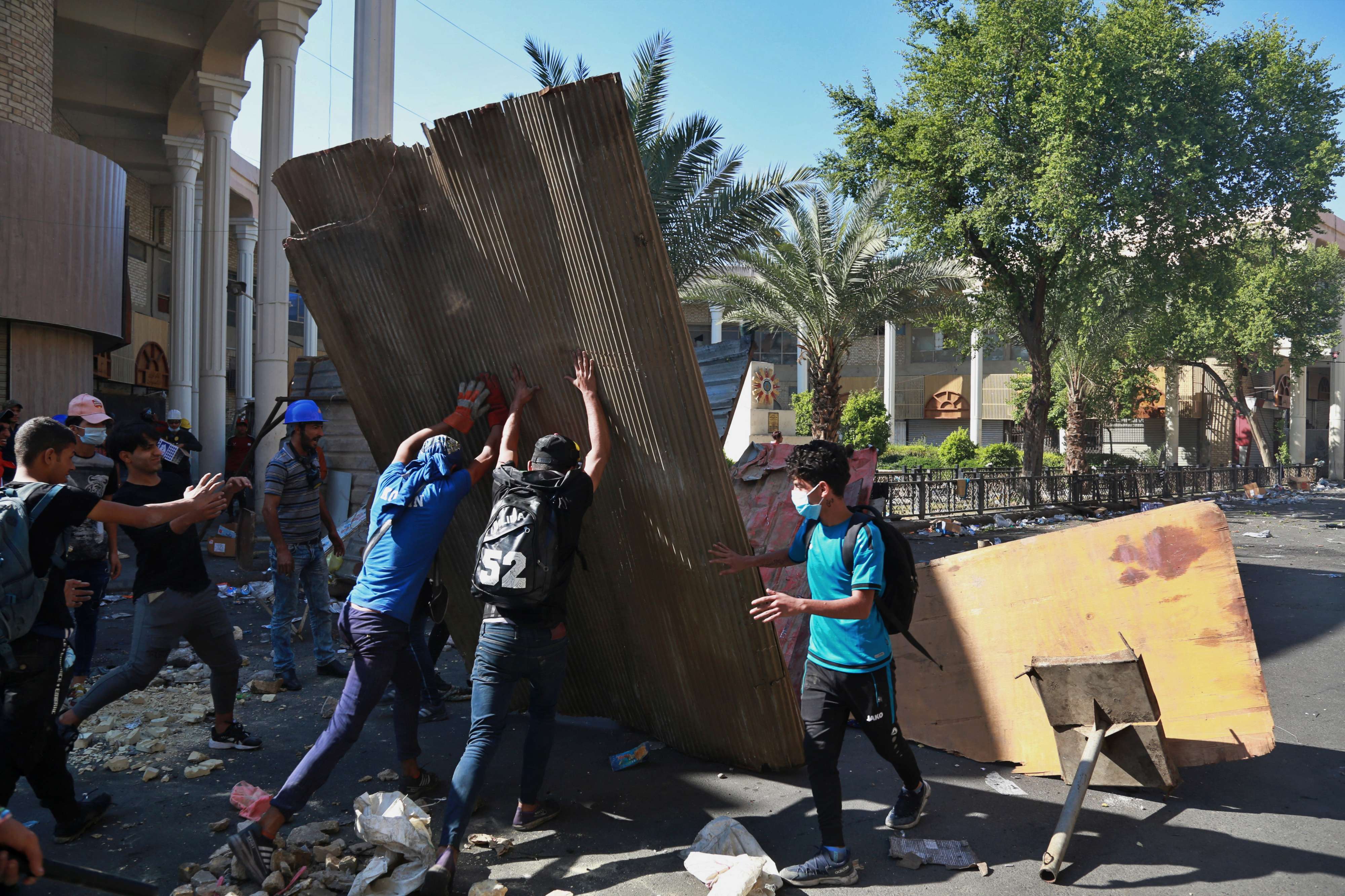 المحتجون في العراق