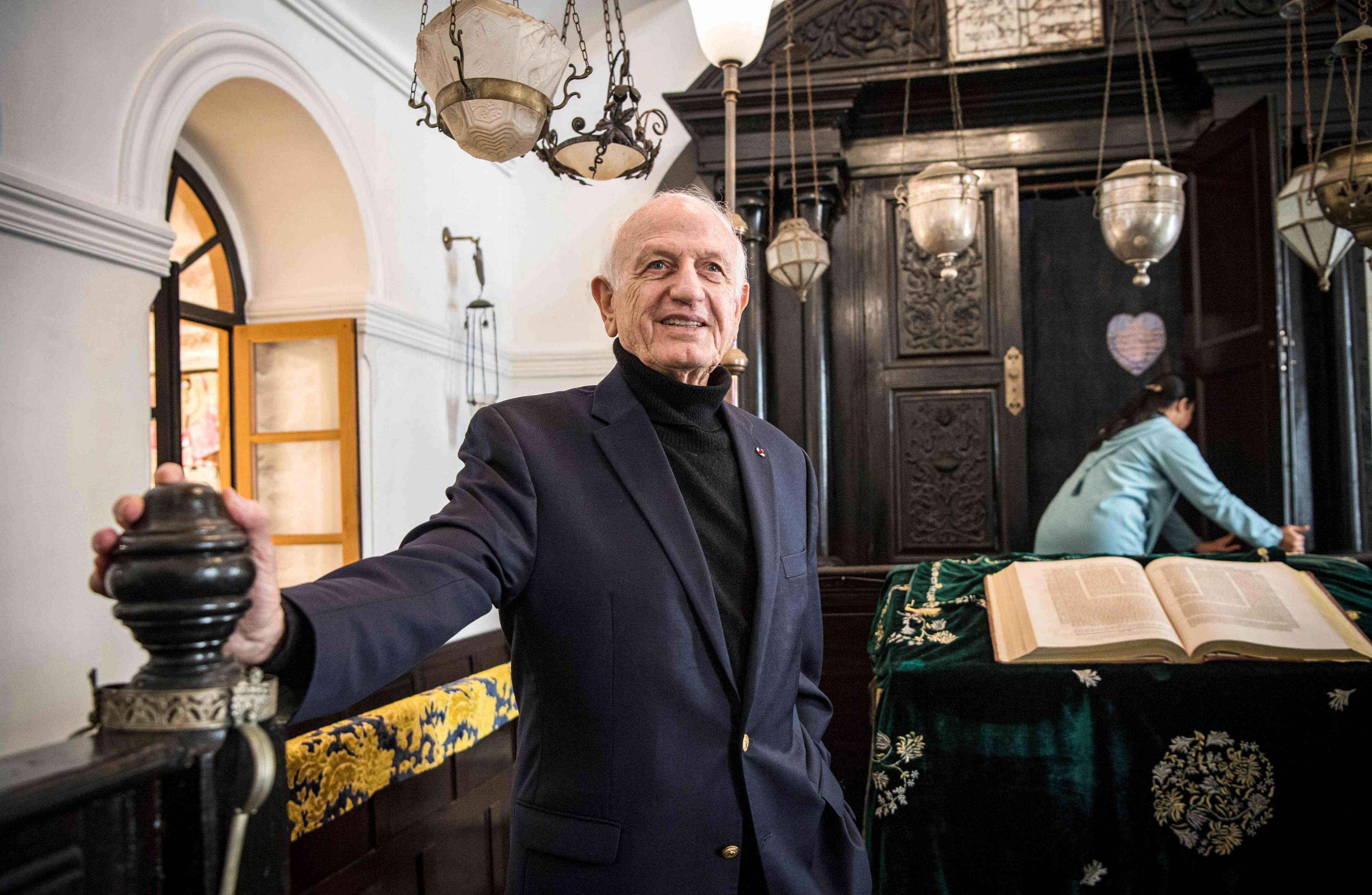 أنريه أزولاي مستشار العامل المغرب الملك محمد السادس