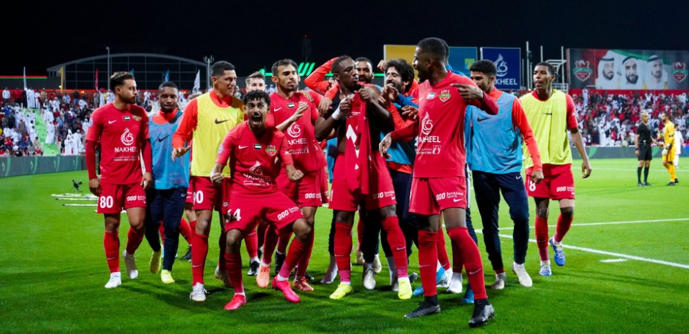 شباب الأهلي