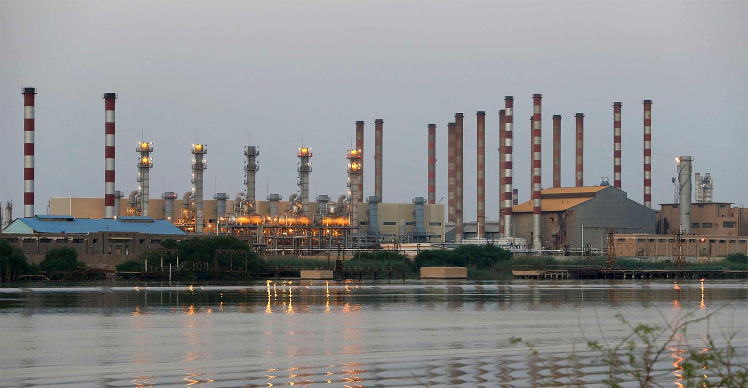 Iran's oil refinery
