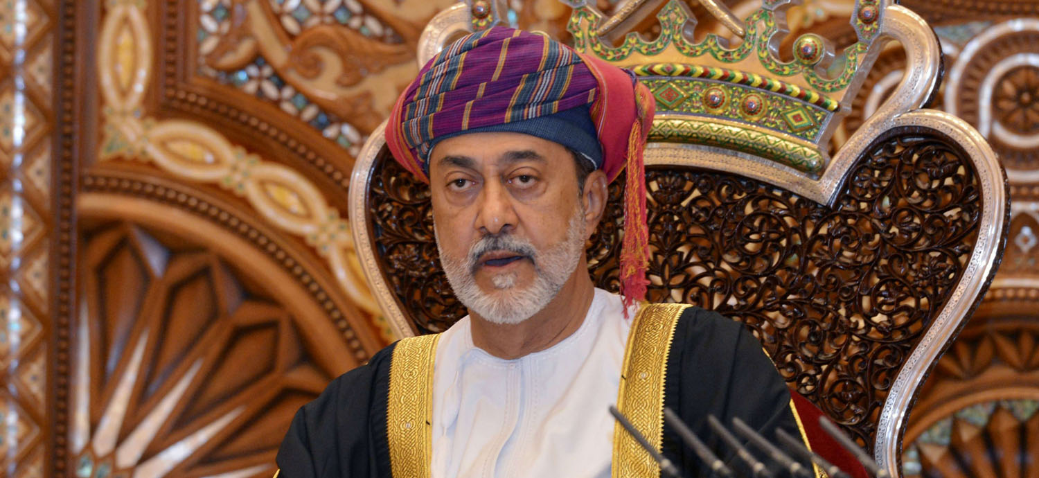 محللون: من مصلحة السلطان هيثم الاستمرار على نهج سلفه
