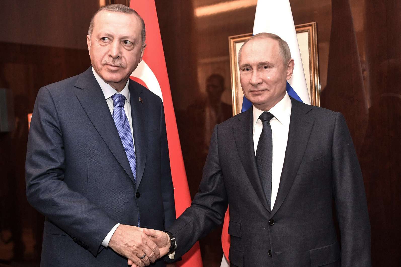 أردوغان يحدد موقفه من إدلب بناء على محادثته بوتين