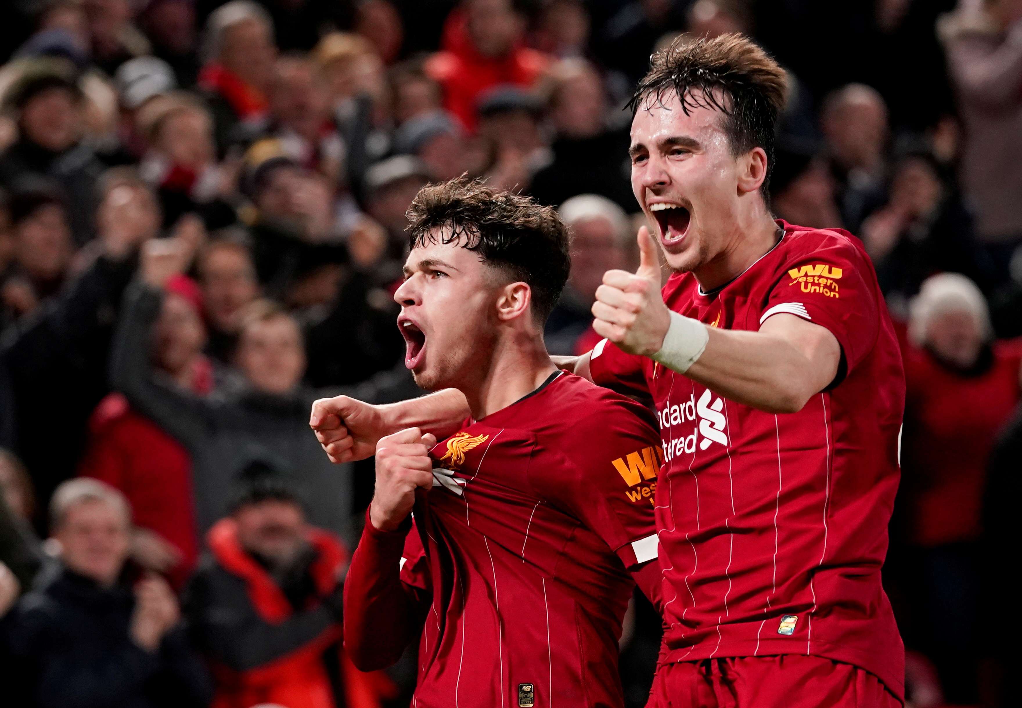 ليفربول يفوز ويتأهل بتكشلة احتياطية