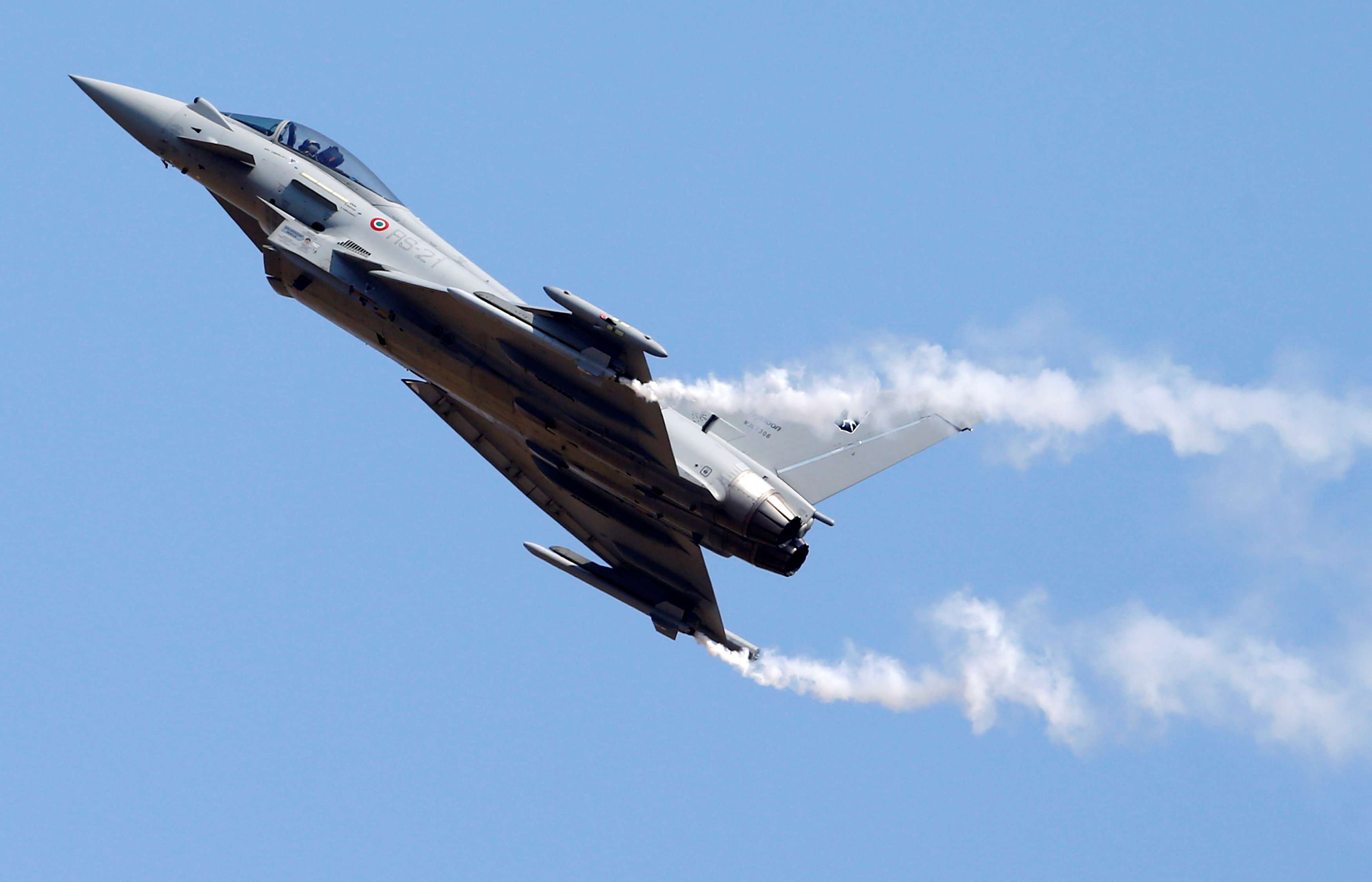 The aircraft came down during an operation to assist Yemeni forces