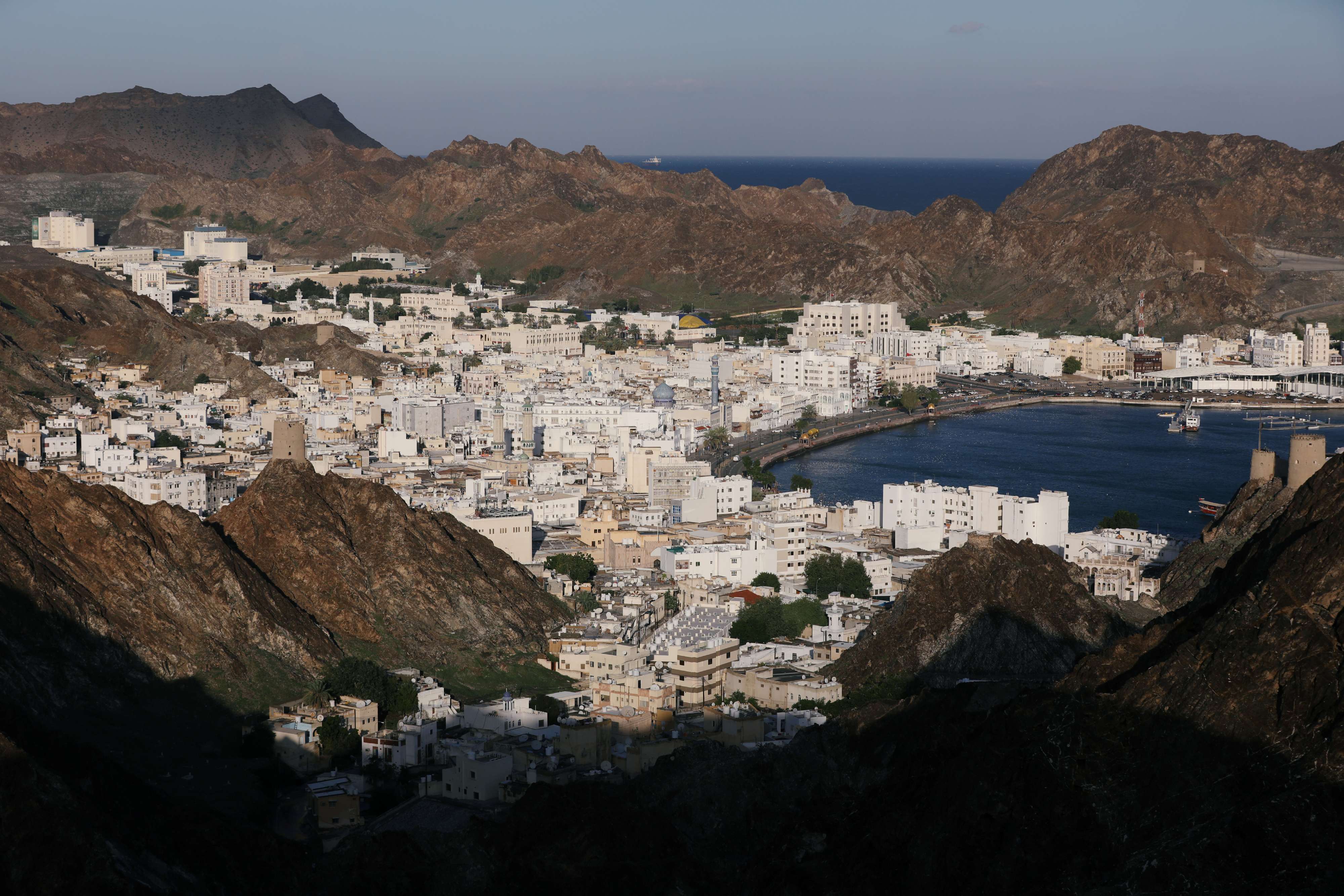 سلطنة عمان