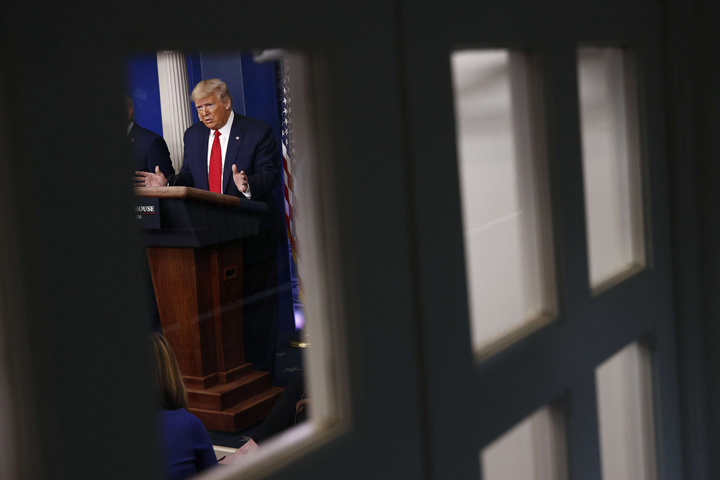 ترامب يرفض أن يكون العلاج أسوأ من المشكلة نفسها