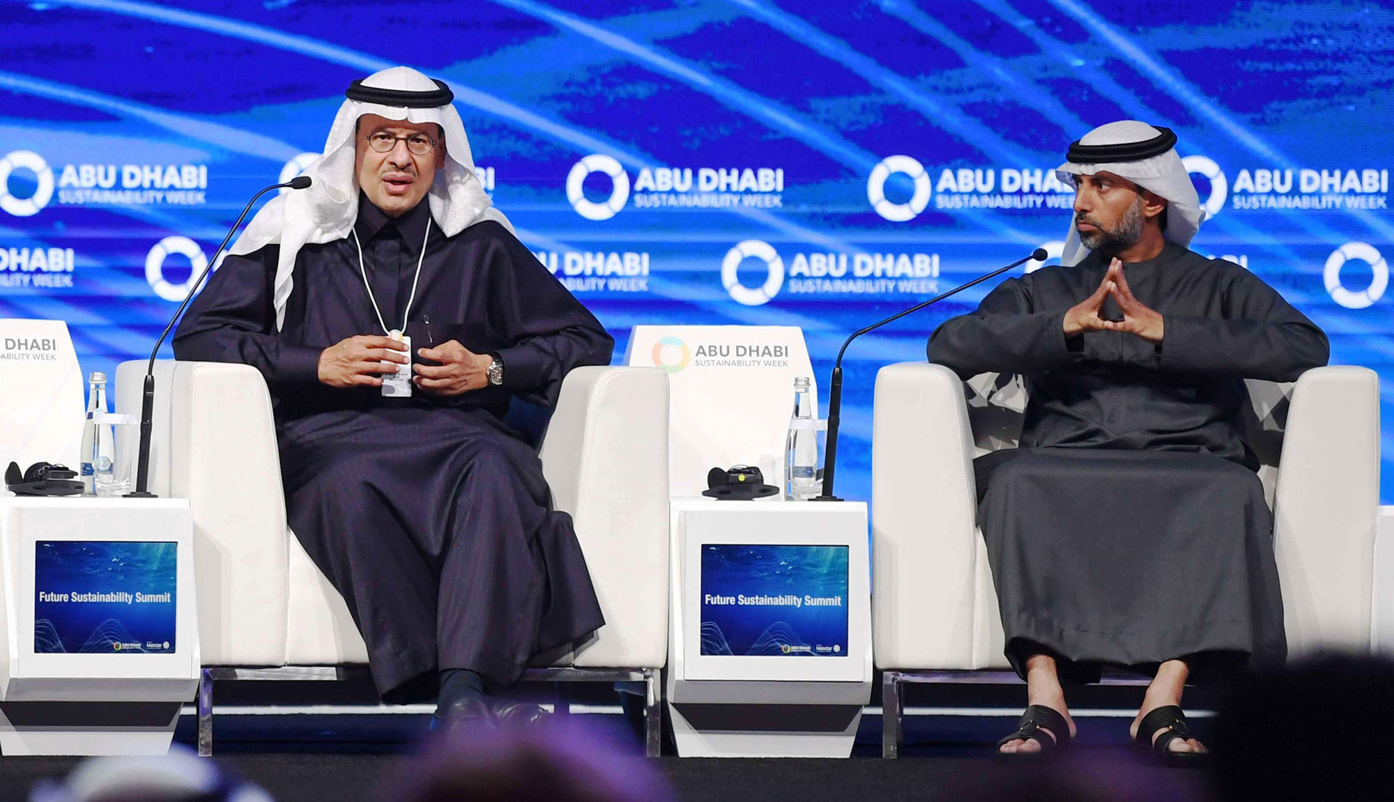 وزيرا الطاقة الاماراتي سهيل المزروعي والسعودي الأمير عبدالعزيز بن سلمان 