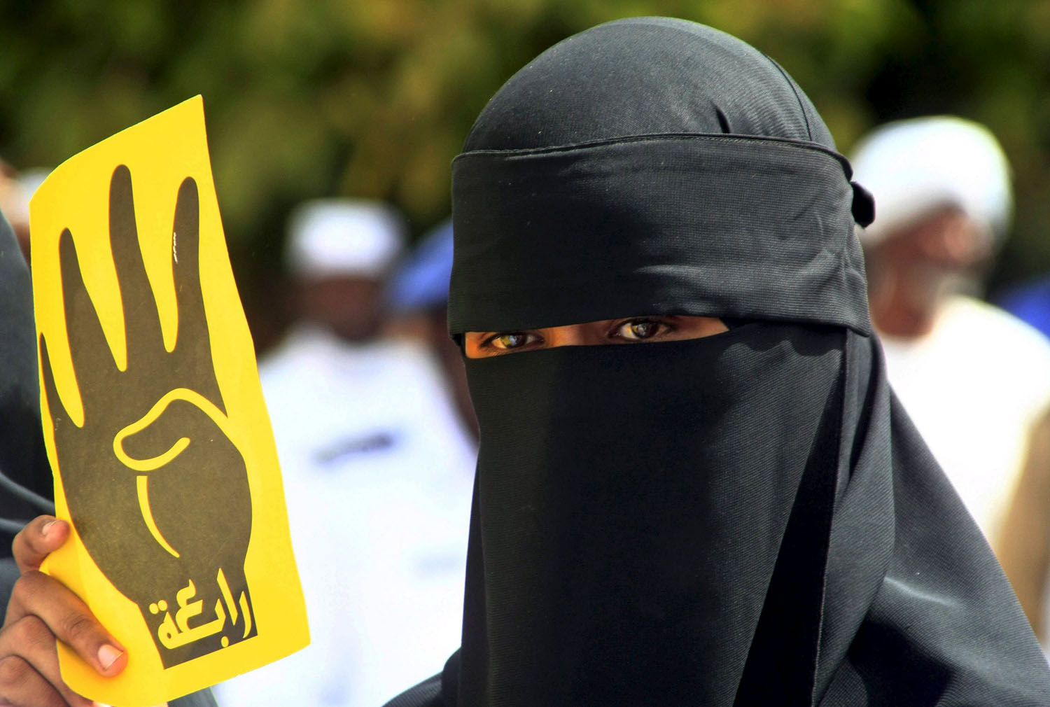 لون واحد للاخوان مهما تلوّنوا