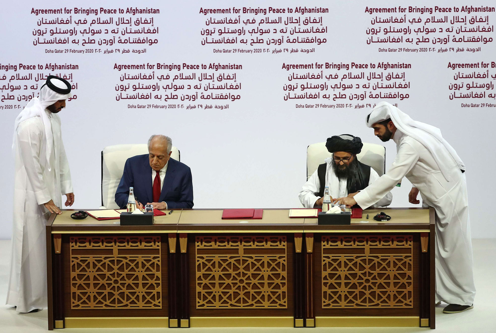 توقيع اتفاق تاريخي بين واشنطن وطالبان في الدوحة