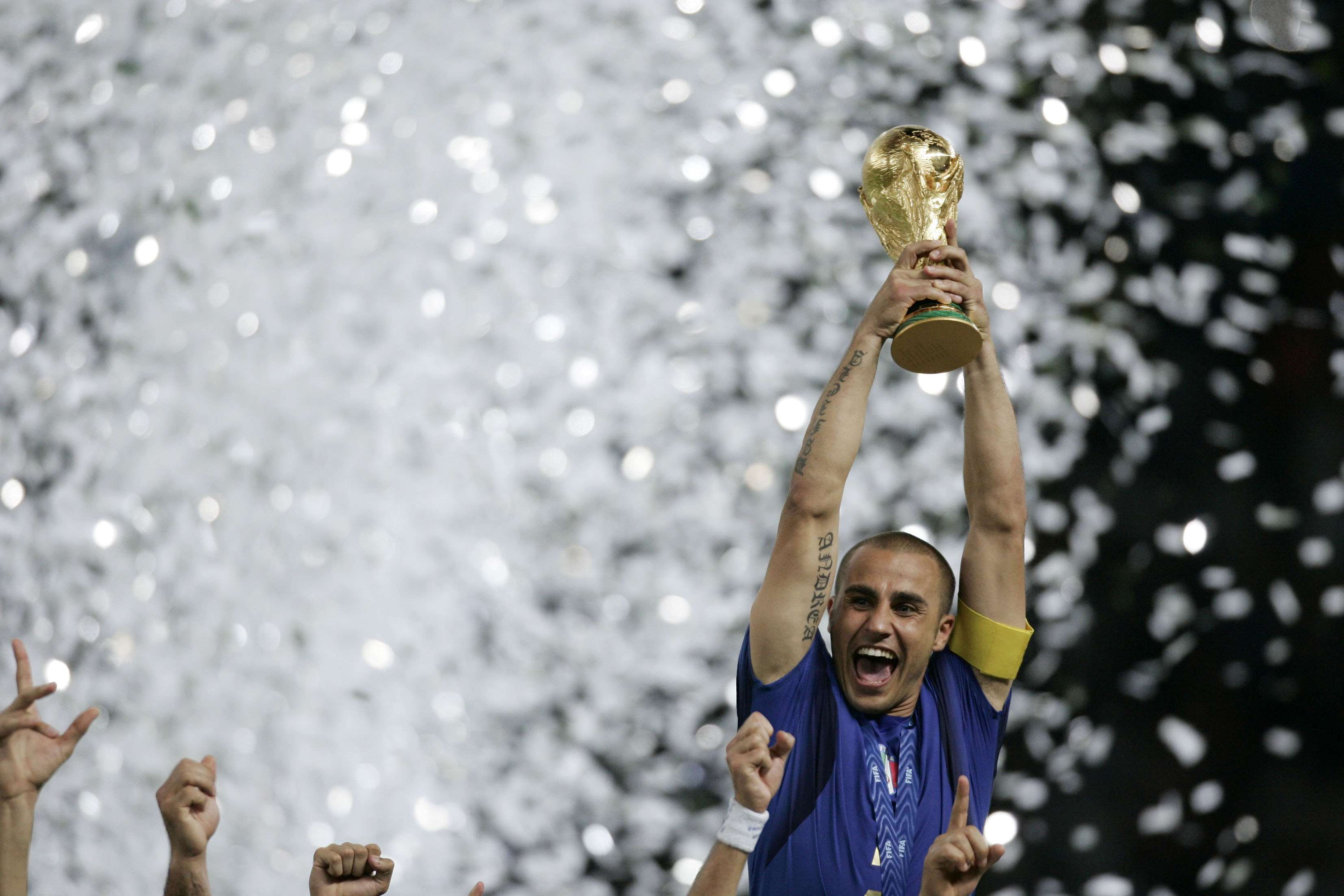 قائد إيطاليا السابق يؤكد ان المعركة جهد جماعي وعلى الجميع الانضمام اليها