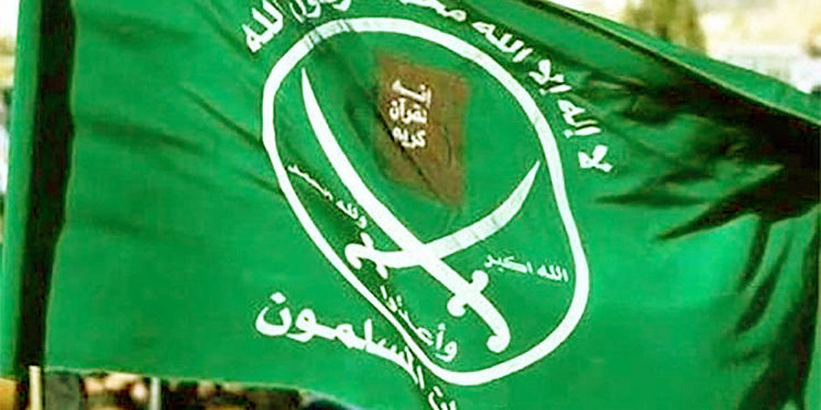 بعد نجاح الخميني في إيران برز الإخوان بقوة