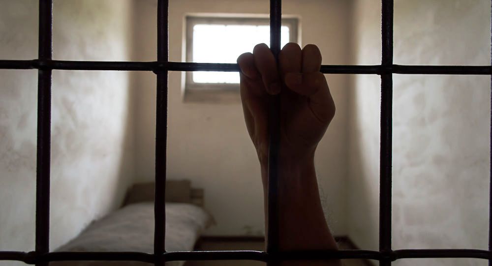 قنبلة انسانية موقوتة اذا صح تفشي وباء كورونا داخل السجون الايرانية