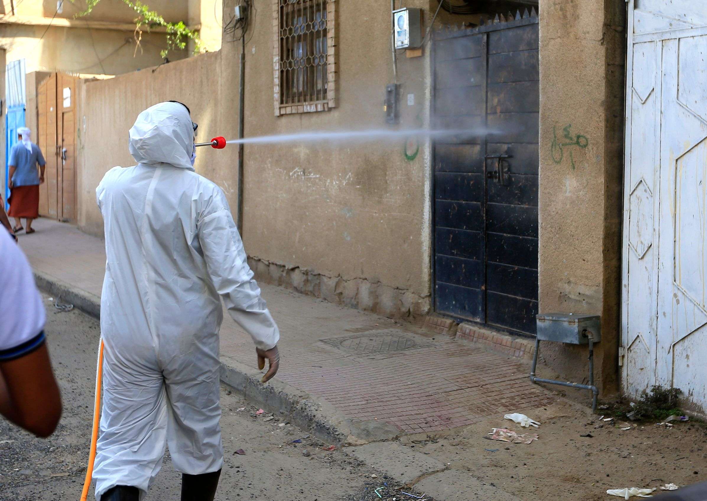 تصعيد عسكري رغم تفشي وباء كورونا