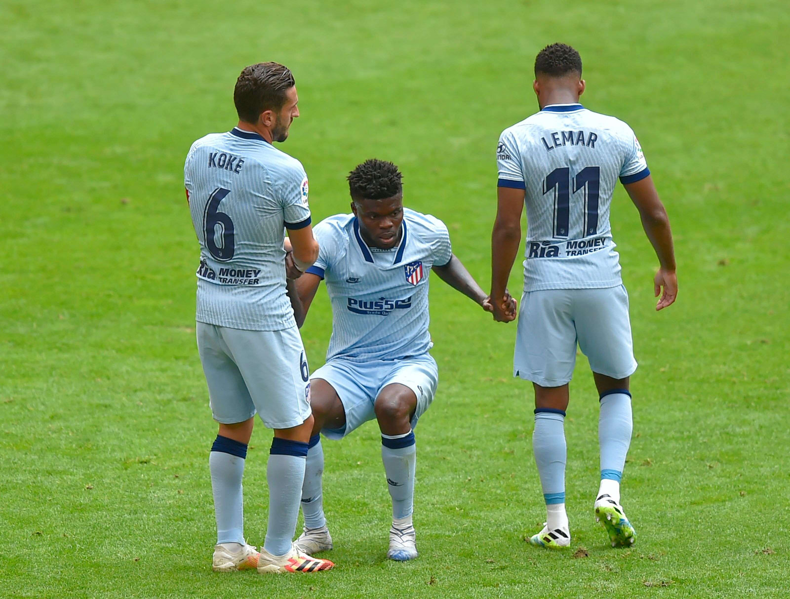 تعادل مخيب لآمال أتلتيكو في الحفاظ على الترنيب المؤهل لدوري الأبطال