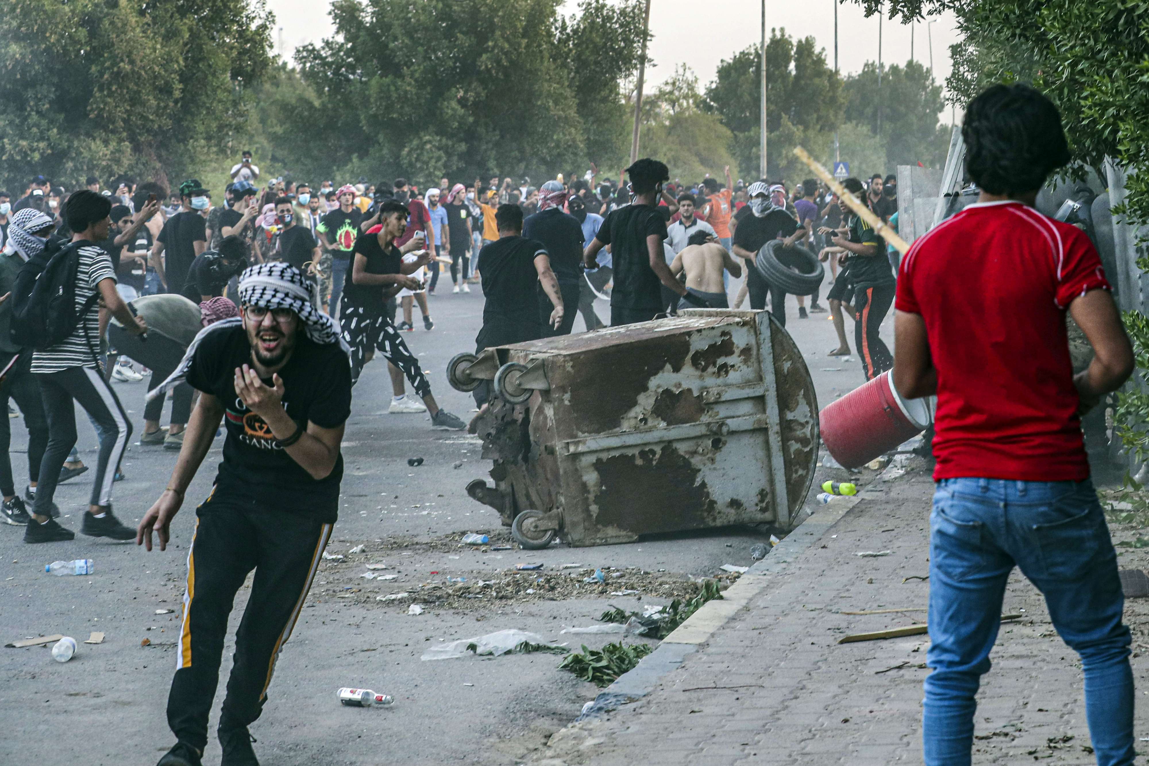 وضعية اقتصادية صعبة دفعت العراقيين الى الاحتجاج