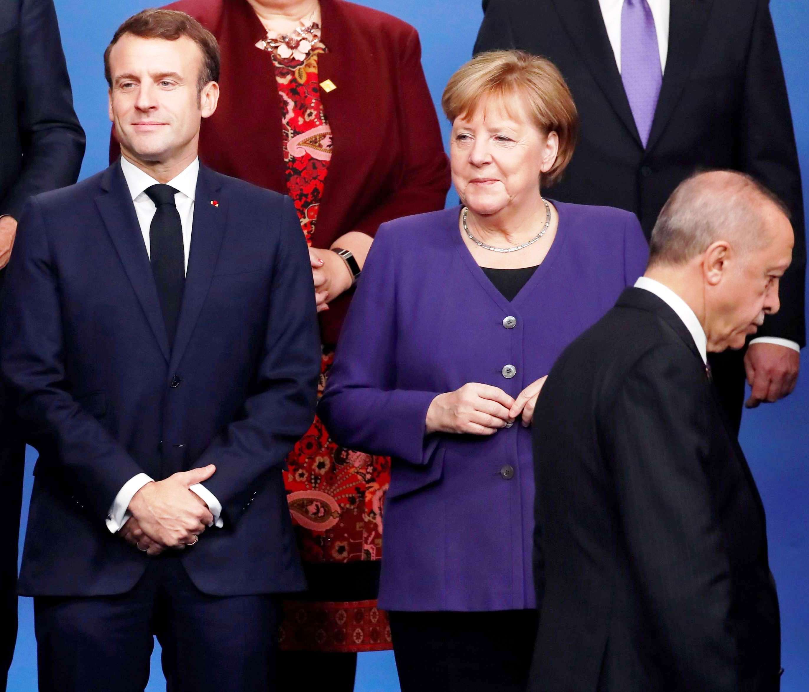 سياسات أردوغان وأطماعه الاستعمارية وحملاته في قمعه للحريات تسمم العلاقات مع أهم الشركاء الأوروبيين