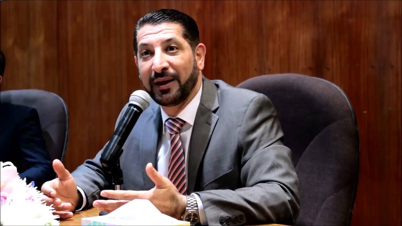 'العرب يفكرون والعالم يعمل'