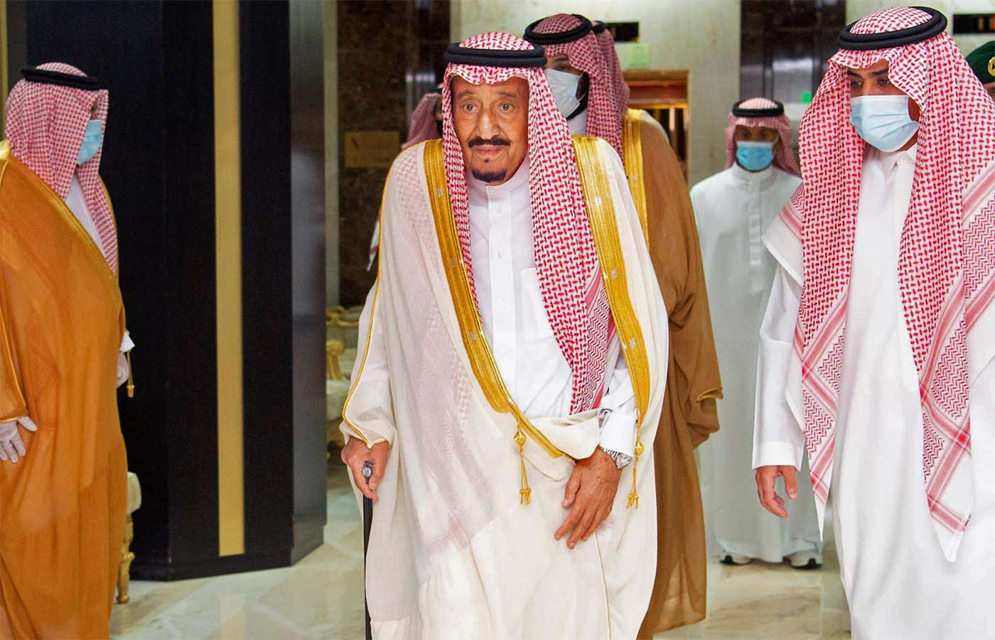 Saudi King Salman bin Abdulaziz leaving the hospital after successful surgery operation