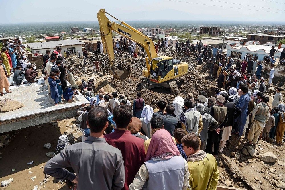 سيول كابول تجرف مئات السكان والمنازل 