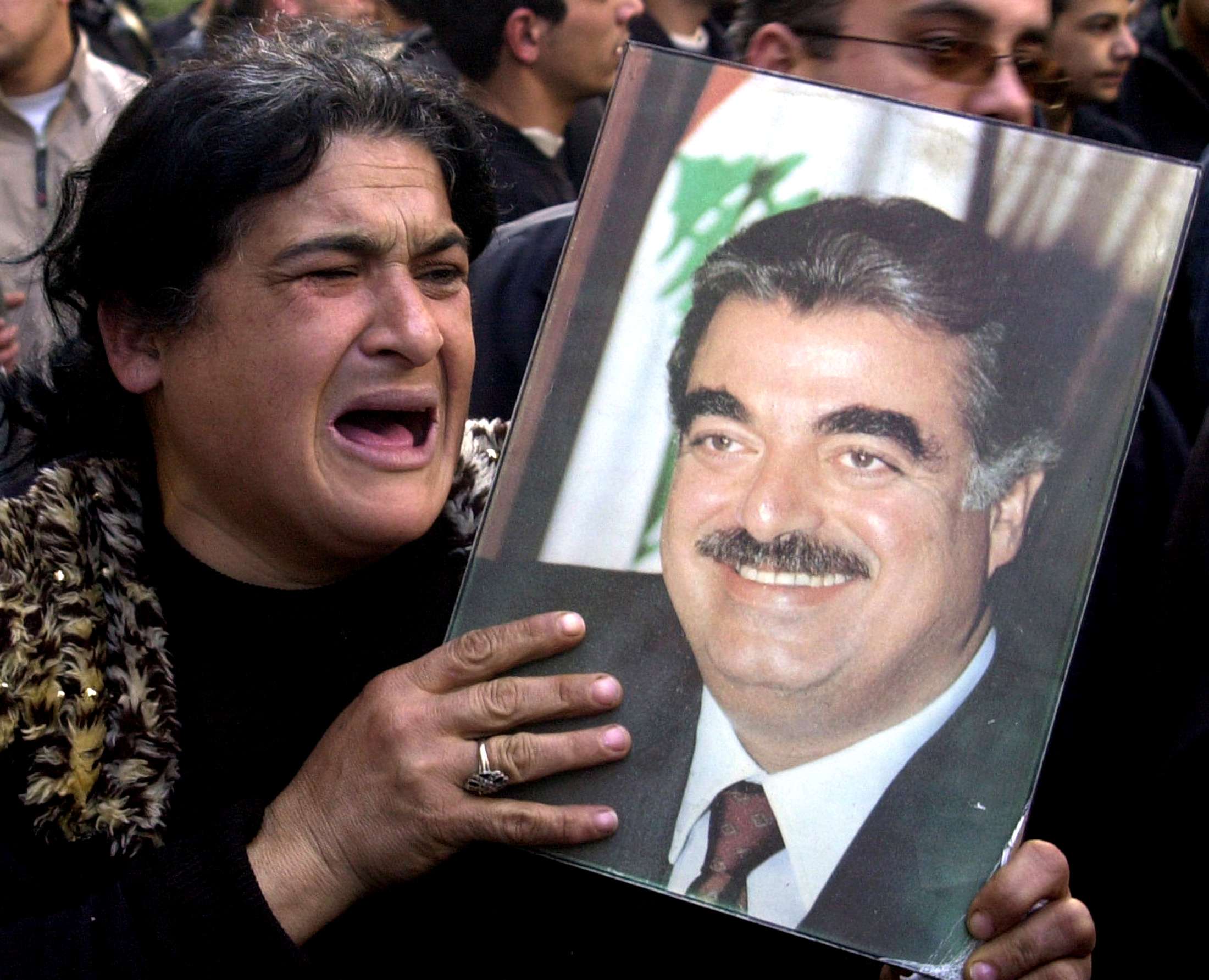 حسرة ولوعة في لبنان على رحيل رفيق الحريري