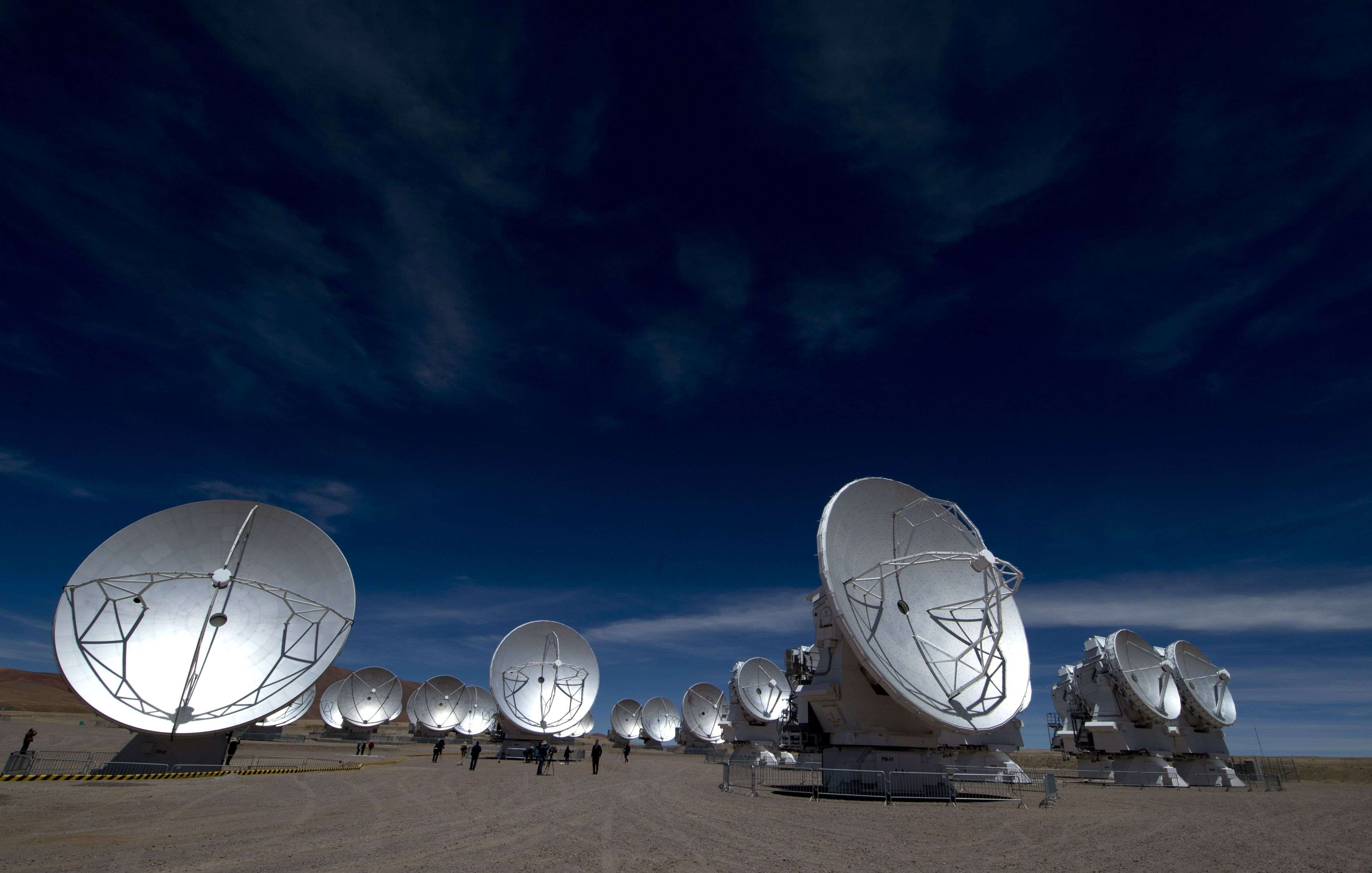 شبكة التلسكوبات الراديوية 'ألما' 