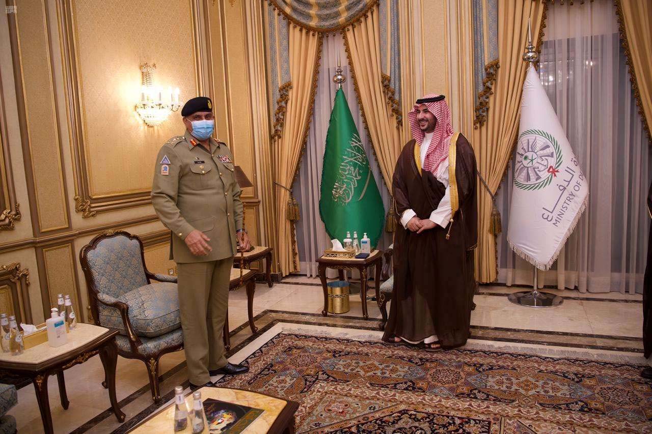 Pakistan's Army Chief of Staff General Qamar Javed Bajwa is welcomed by Saudi Arabia's Deputy Defense Minister Prince Khalid bin Salman, in Riyadh