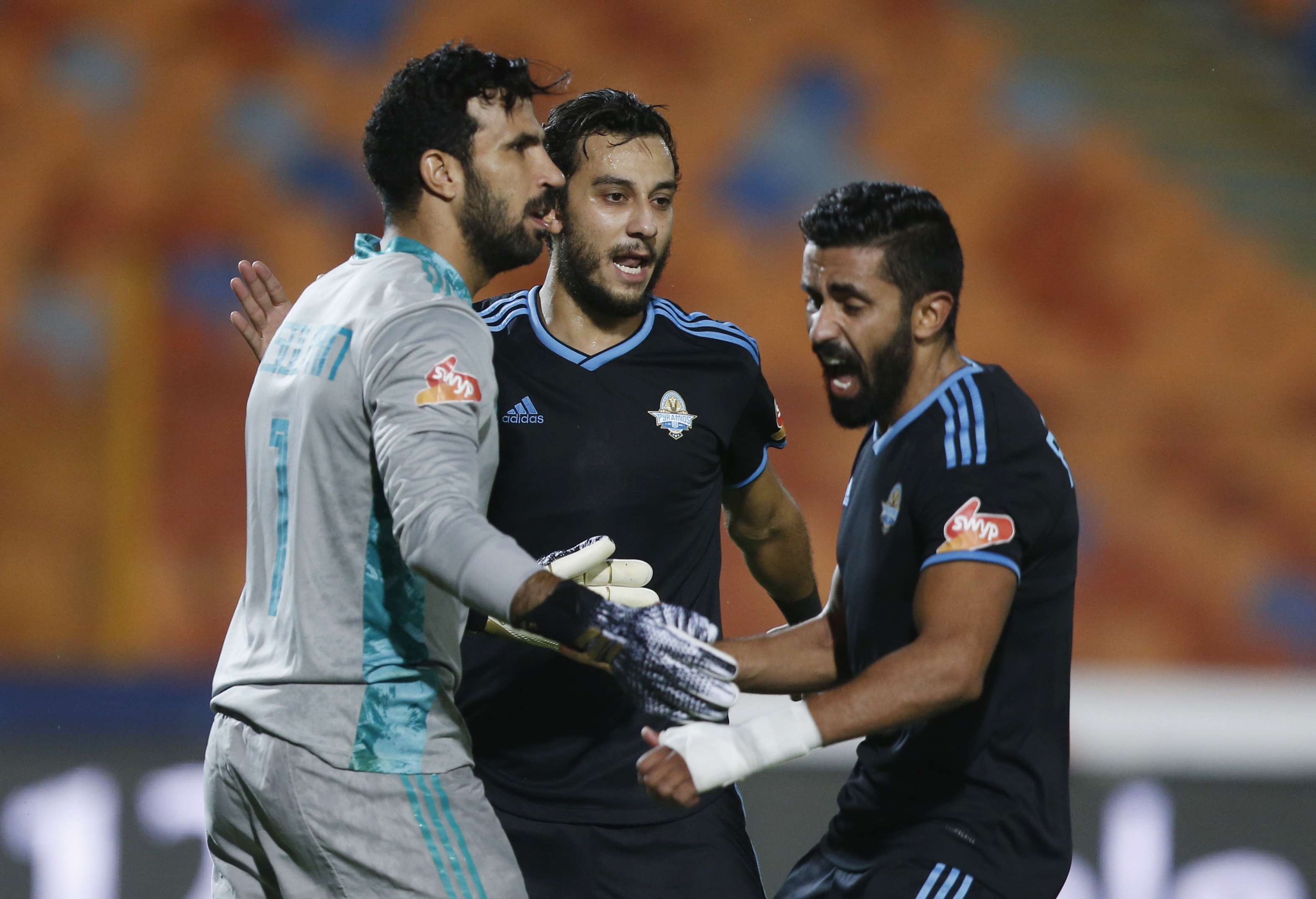 فريق القرن مطالب بتكرار فوزه على الوداد في موقعة الإياب