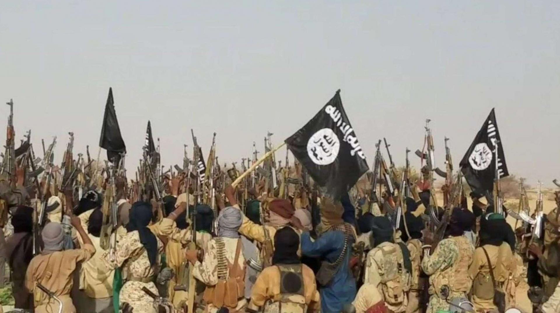 القاعدة تواجه منافسة تنظيمات متشددة اخرى على غرار تنظيم الدولة الاسلامية