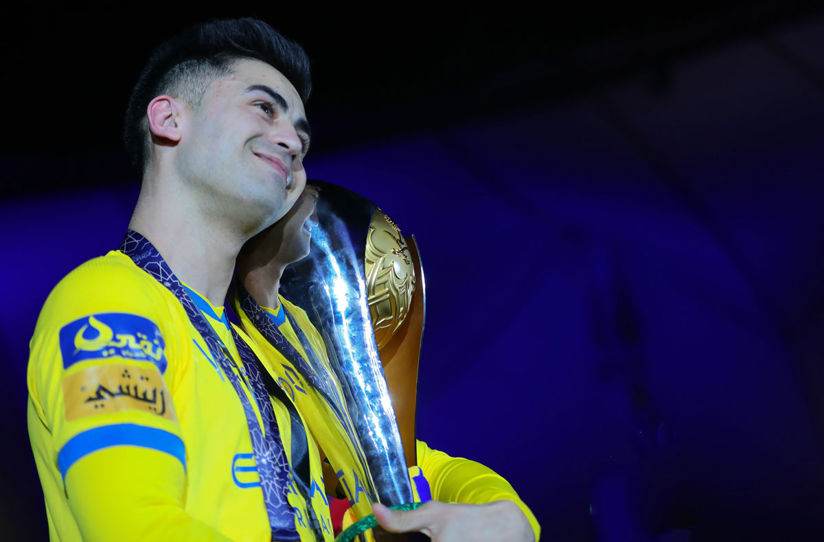 الفريق 'العالمي' يكتب التاريخ .. من  حساب تويتر