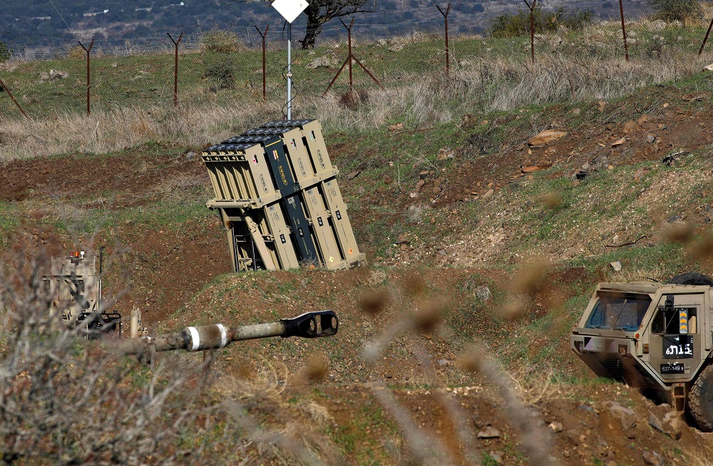 منظومة القبة الحديدية واجهت في السابق صواريخ حزب الله وحماس