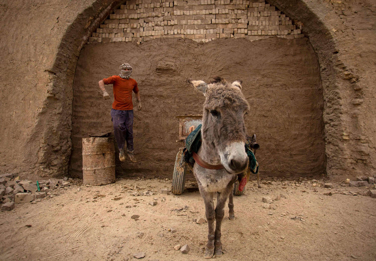 معمل طابوق في ميسان جنوب العراق