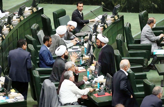 البرلمان الإيراني 