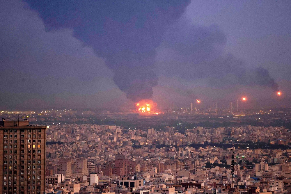 عدة منشآت إيرانية حيوية تعرضت في الفترة الأخيرة لحرائق غامضة