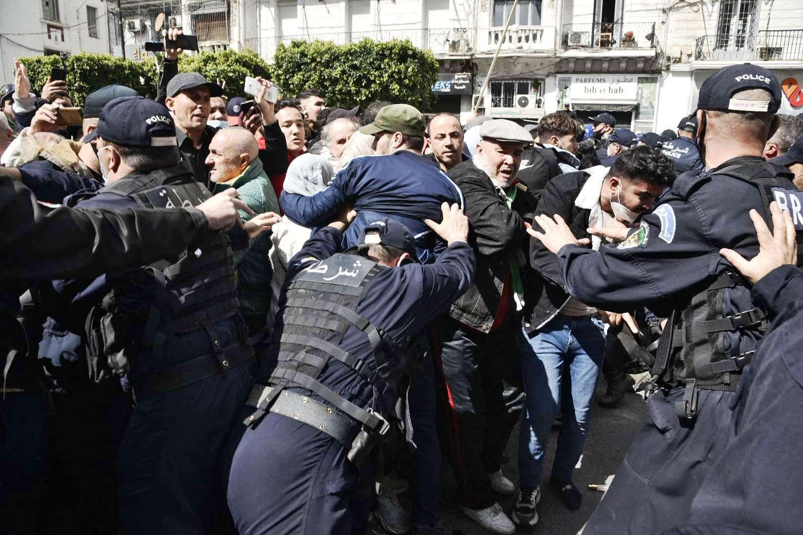 الحراك الجزائري