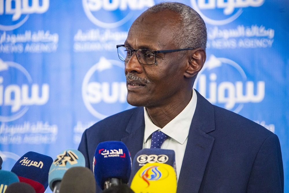 وزير الري السوداني ياسر عباس 