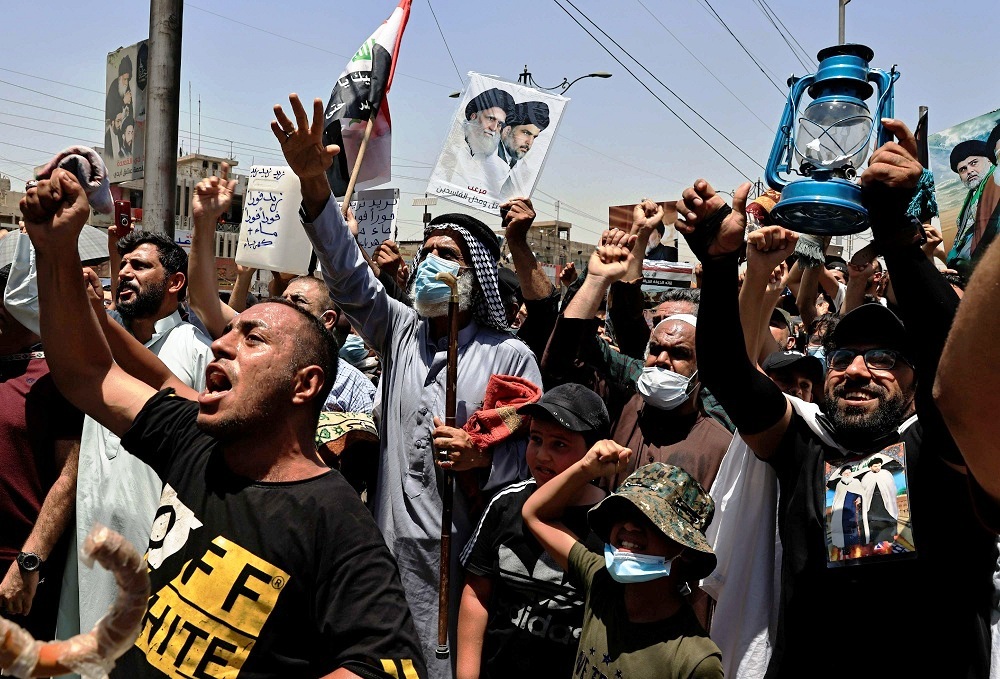 أزمة الكهرباء تتقلب بين دفع سياسي وحق مهضوم