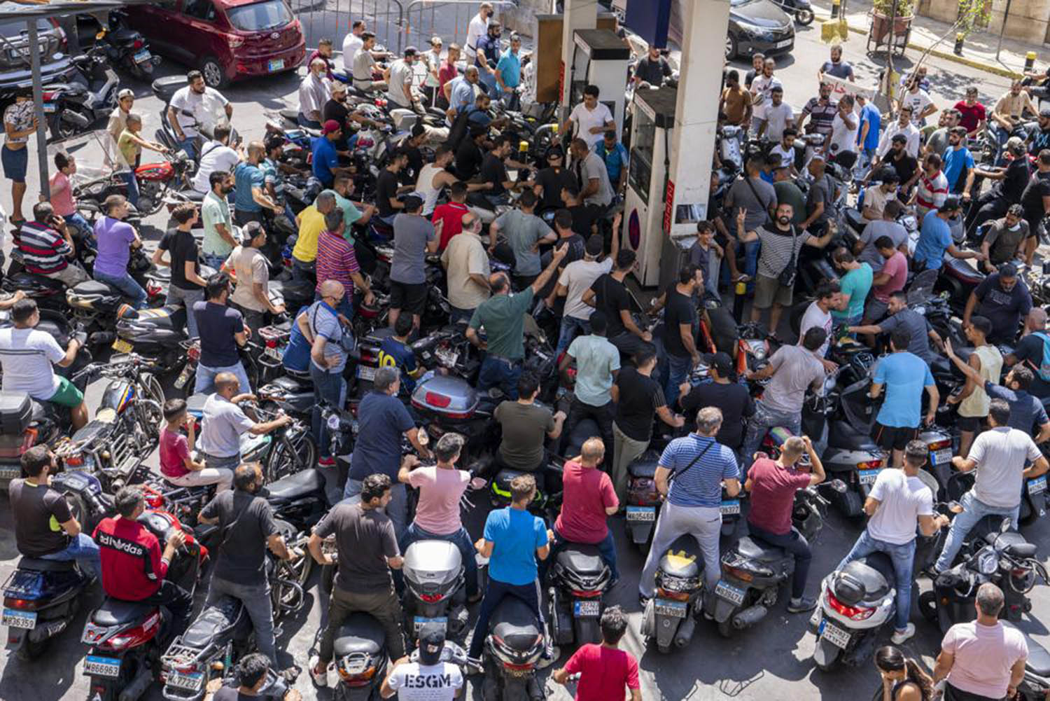 استمرار التدهور في الشرق الأوسط يعني استمرار موجات الهجرة الخانقة لأوروبا