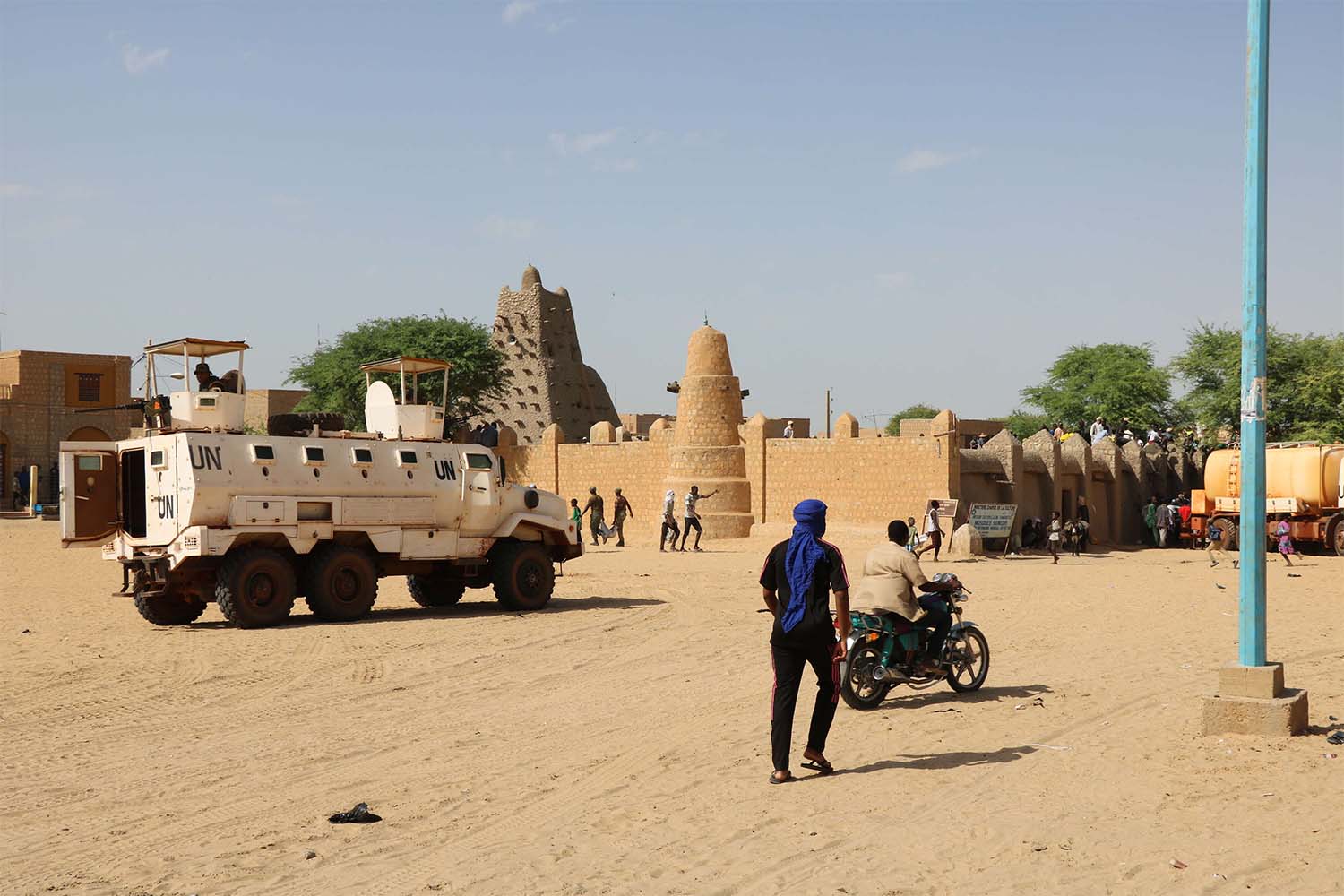 Malian authorities have endorsed the idea of talks and have quietly backed local peace initiatives with the militants 
