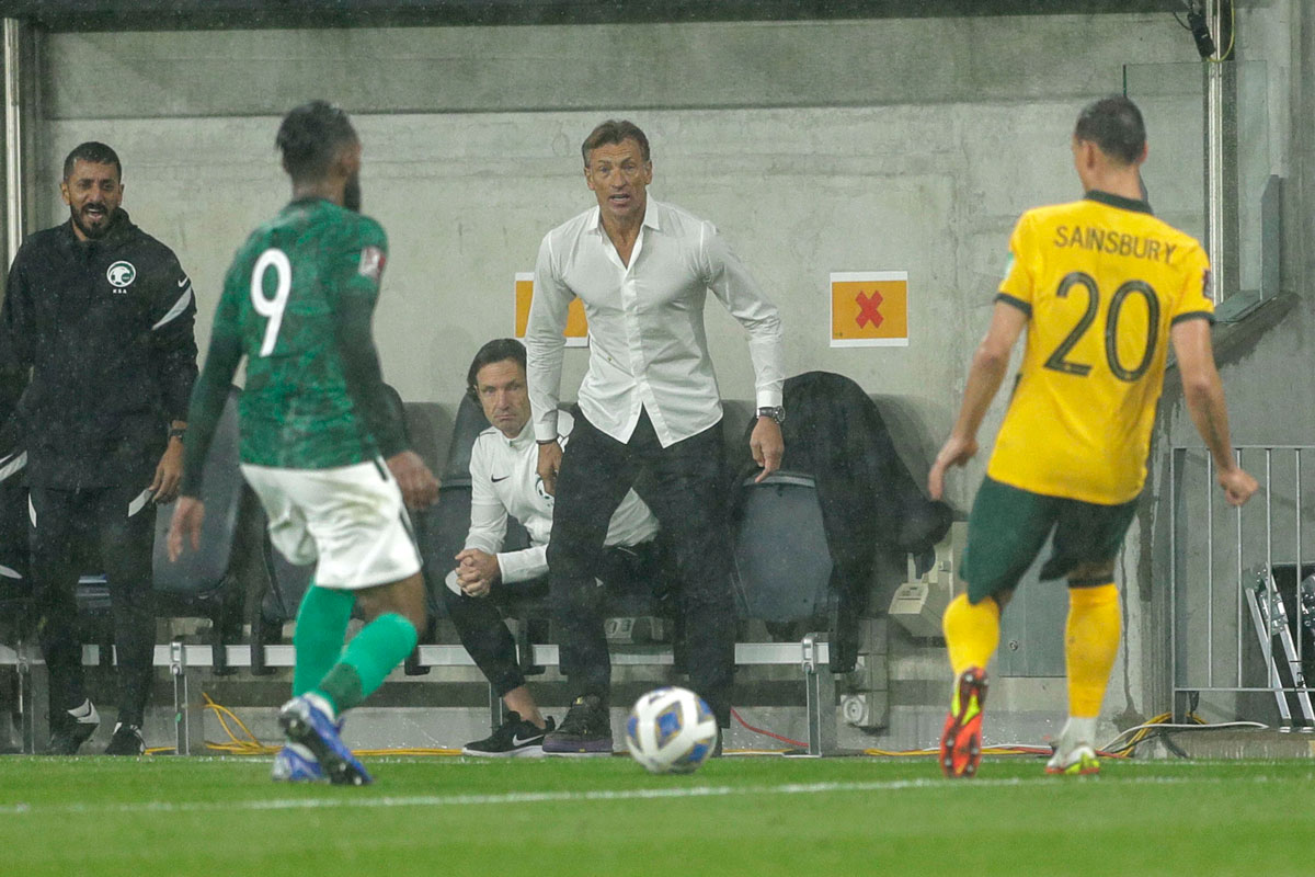 المنتخب 'الاخضر' السعودي في الصدارة بفارق ثلاث عن أستراليا الوصيفة