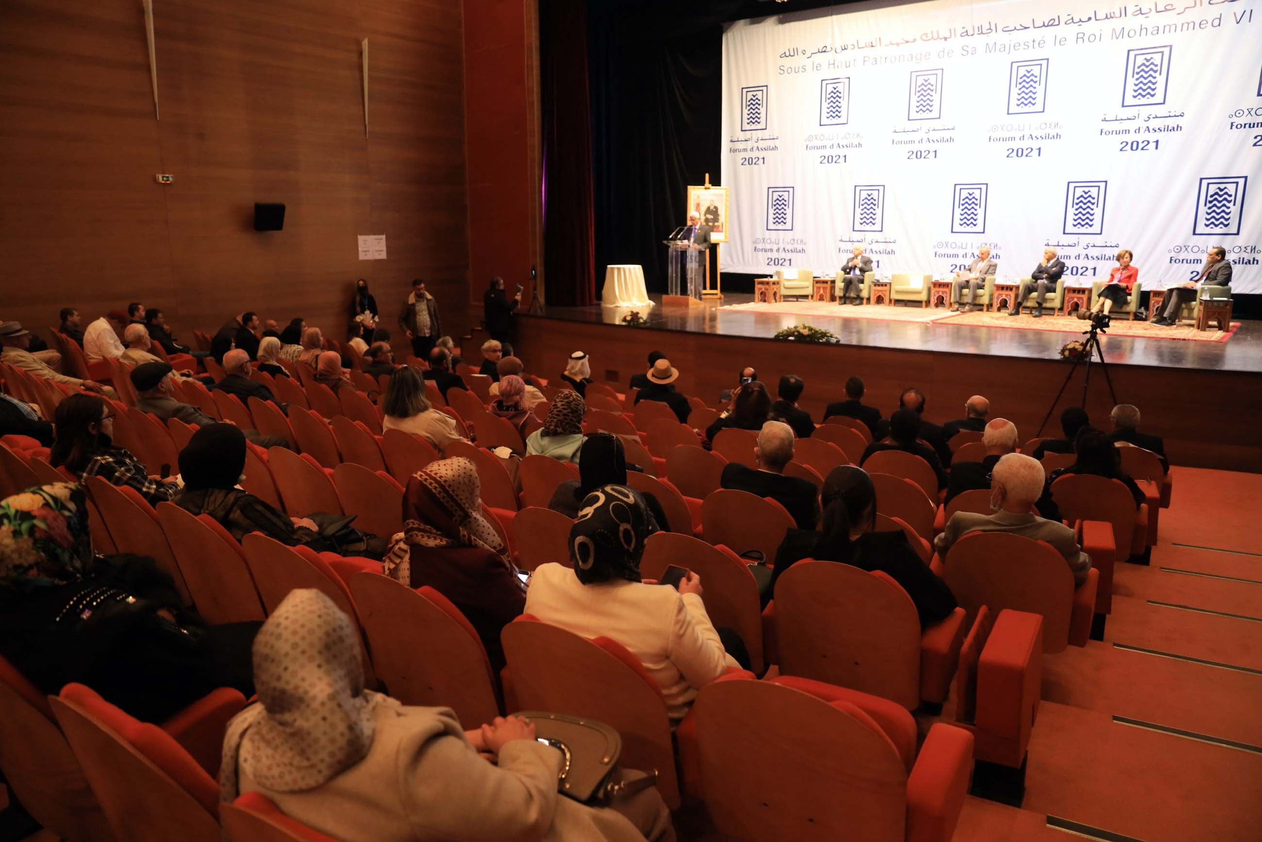 Audience attending the seminar