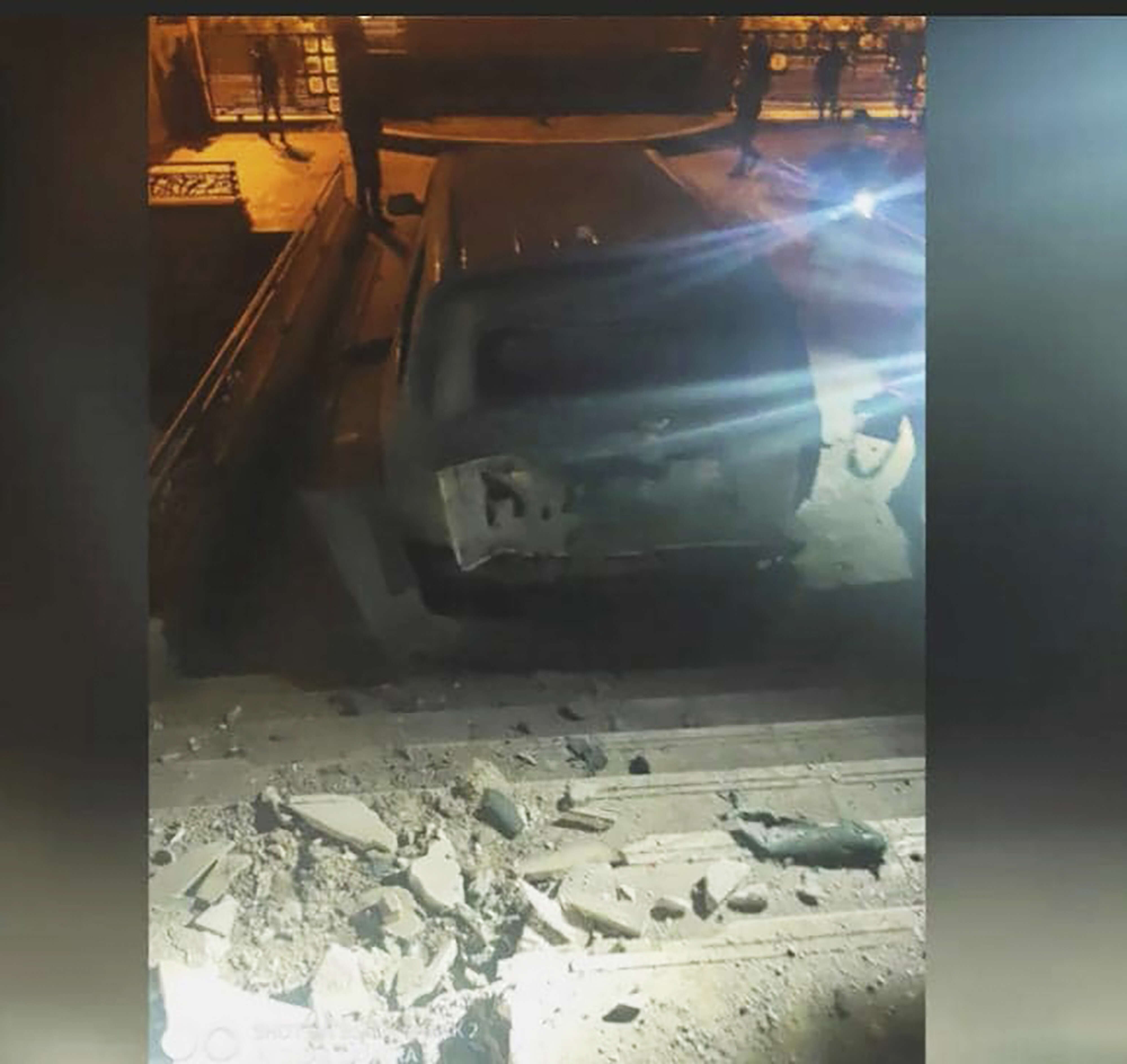 رئيس الوزراء العراقي نجا من محاولة اغتيال بطائرات مسيرة مفخخة هاجمت مقر اقامته