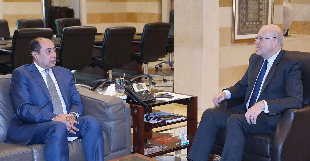 لبنان يرحب بالجهود العربية لحل الأزمة وحزب الله يدفع لتعميق الشروخ مع محيطه العربي والخليجي