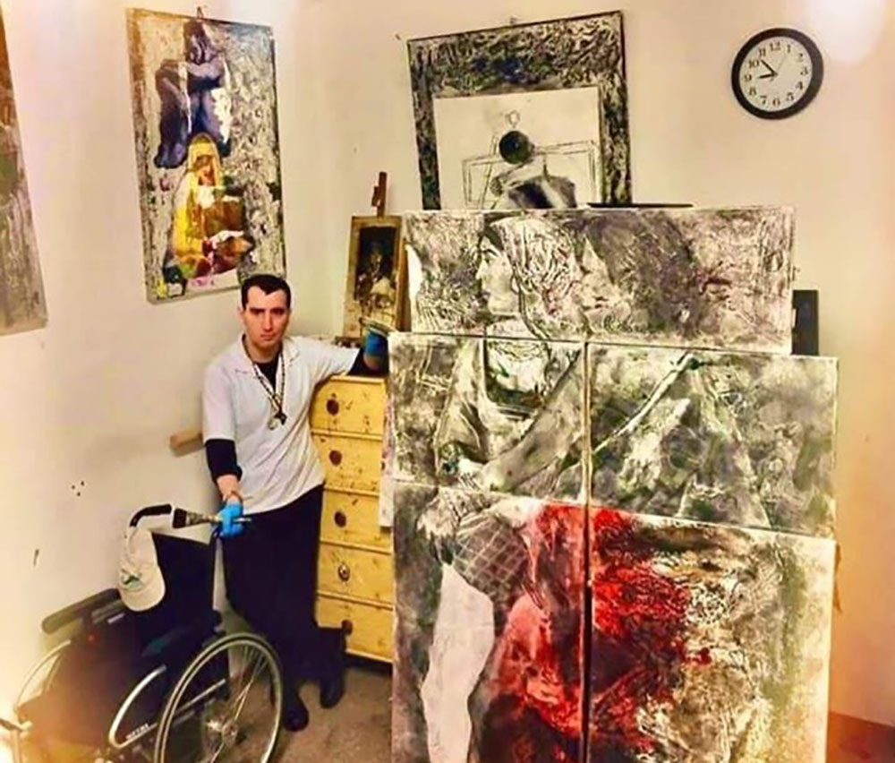 خبات معجون بالفن منذ كان طفلا