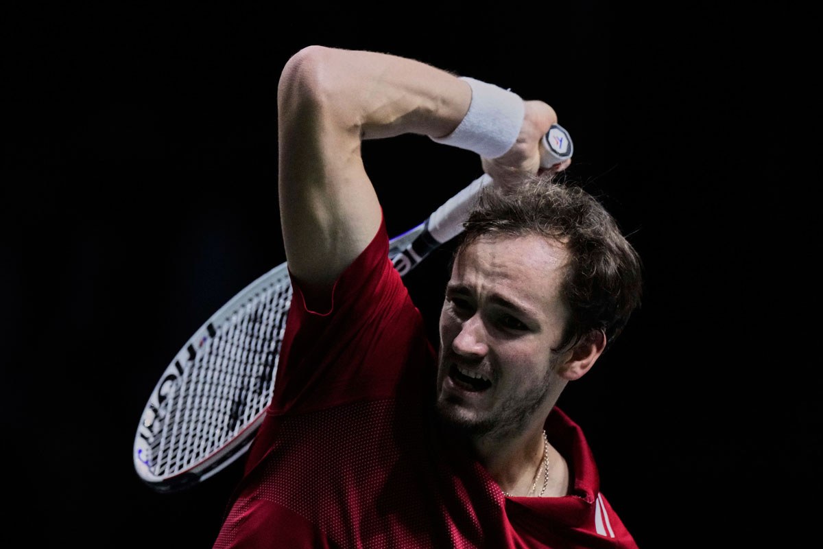 المنتخب الروسي يبلغ نصف النهائي من دون ان يخوض المباراة الزوجي