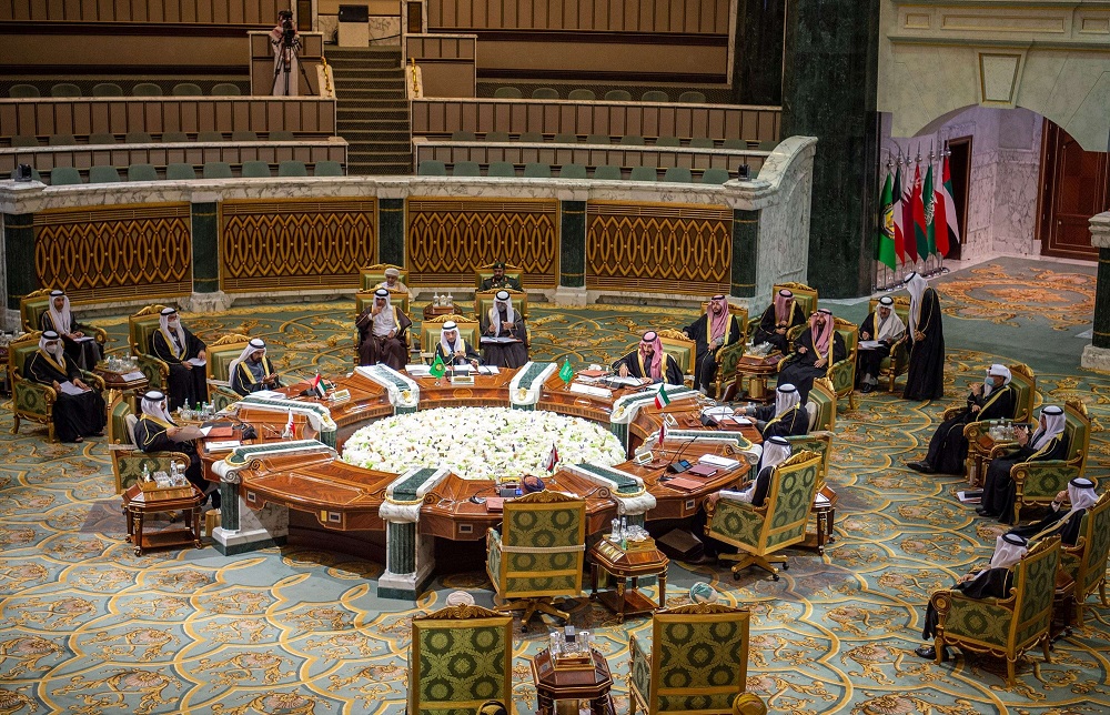 البيان الختامي للقمة الخليجية يؤكد على ضرورة العمل الجماعي لمواجهة التحديات