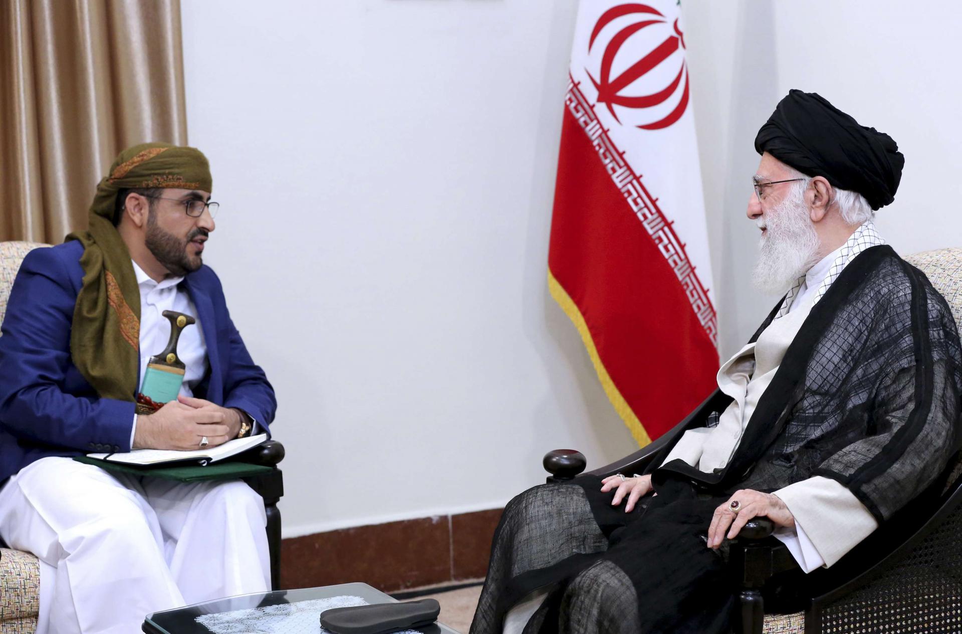 ايران لا تريدد ان يكون الحل يمنيا