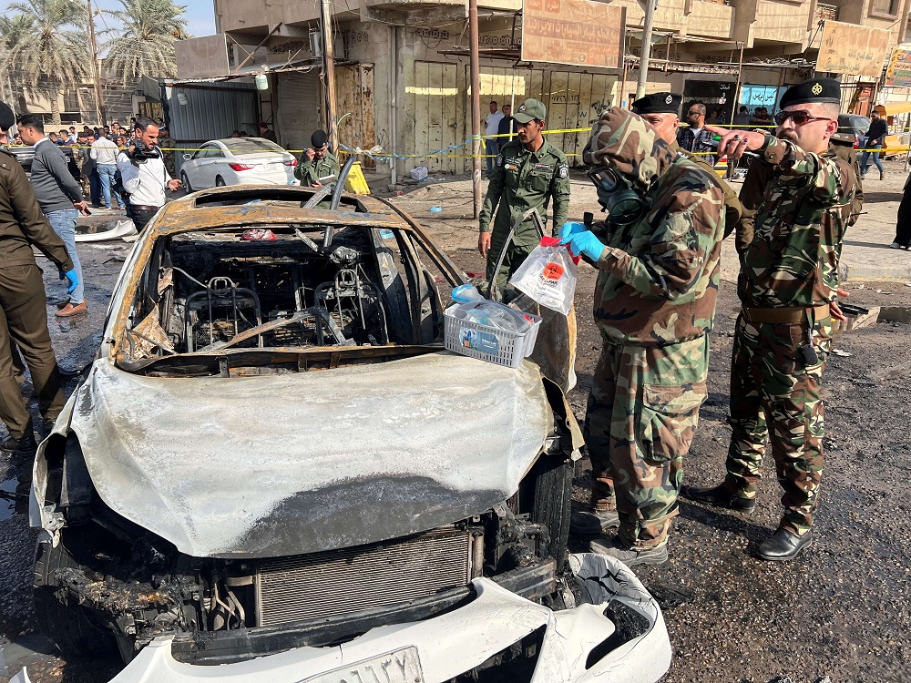 داعش لا يزال يحتفظ بوجود قوي في سوريا والعراق ويشن من حين إلى آخر هجمات دموية في البلدين