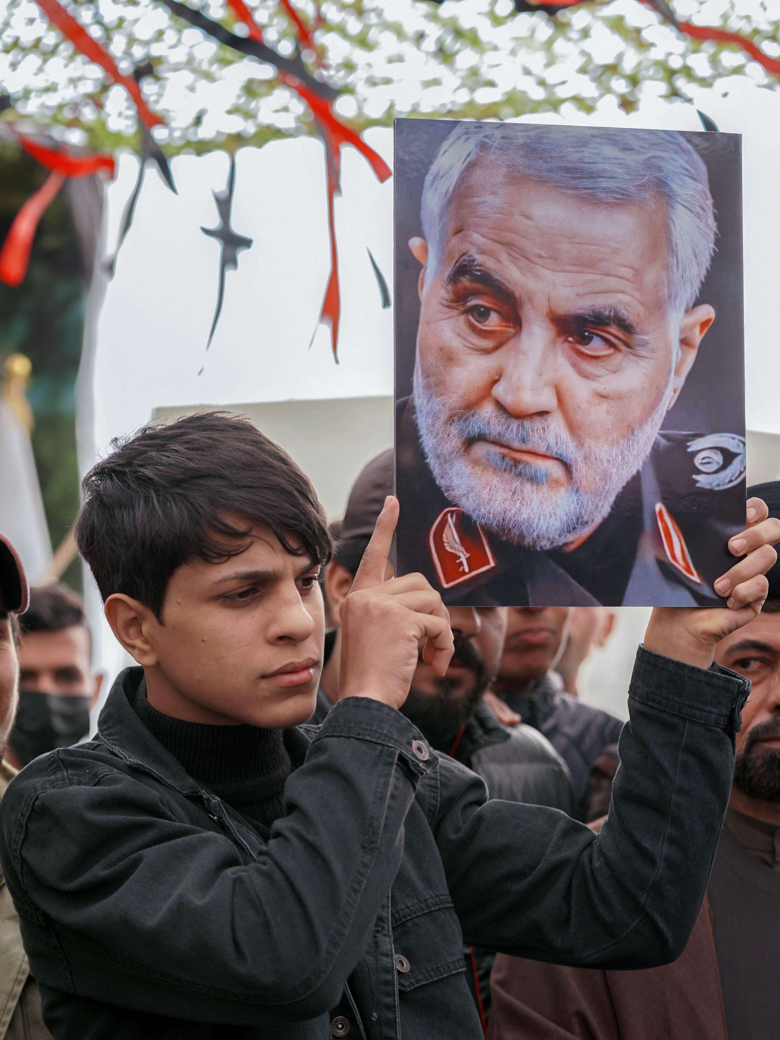 الحشد الشعبي اقام احتفالات في الذكرى الثانية لاغتيال المهندس وسليماني